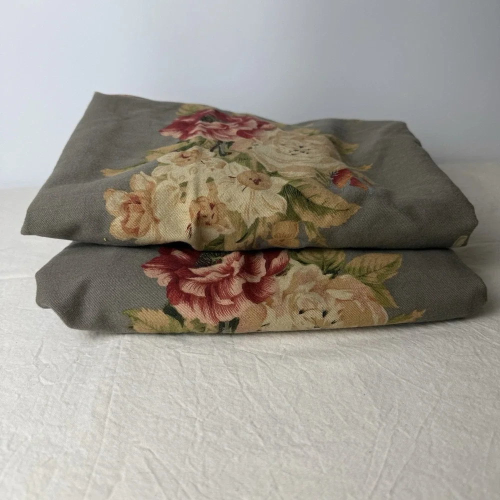 Ralph Lauren Chaps Hudson River Valley pair of Standard Pillow‎ Shams